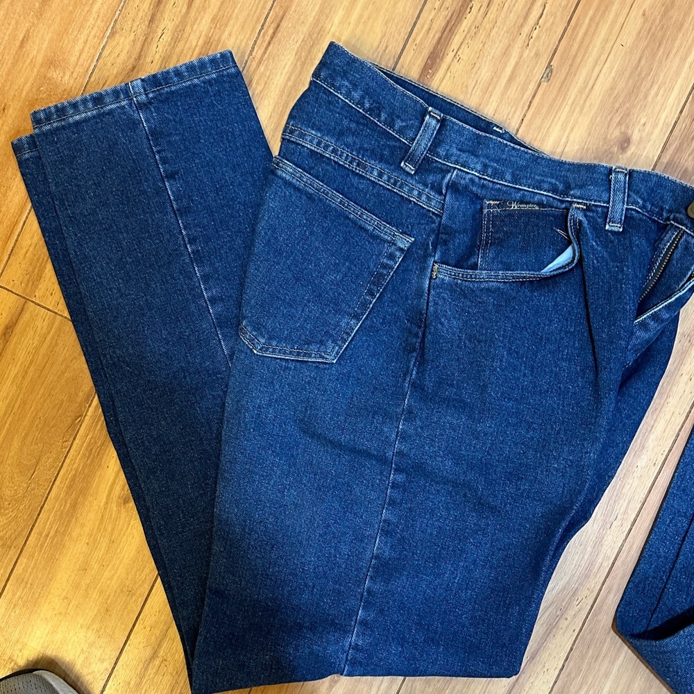 Wrangler Women's Relaxed Fit Dark Blue Jeans